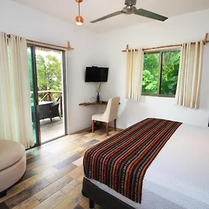 Suites Pancho Villas - Lagoon View Bacalar